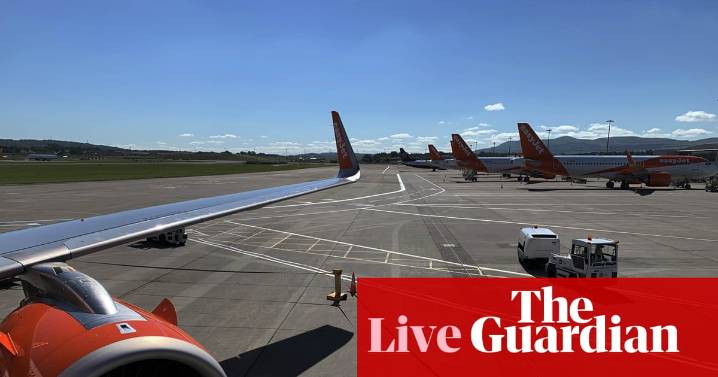Flights resume at Edinburgh airport after air traffic control issue