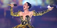 Katy Perry Performs at Giza Pyramids During Private Bank Event in Egypt – See the Set List! | Katy Perry, Music 