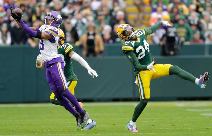 NFL Insider Sparks Massive Superstar Trade Talk