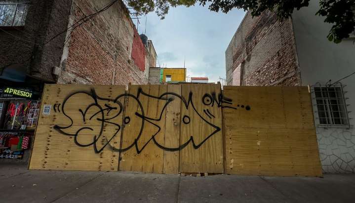 Denuncian vecinos de la Vista Alegre ola de despojos de predios a ancianos