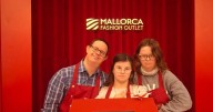 Mallorca Fashion Outlet contrata a tres personas de Asnimo para la Navidad