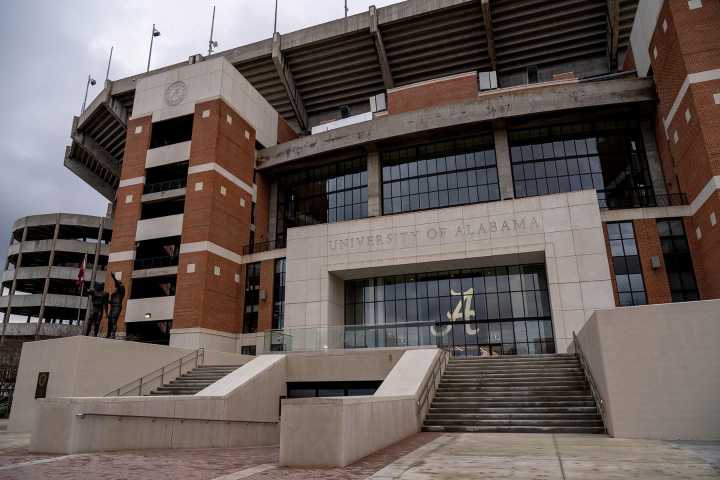 University of Alabama suspends magazines focused on Black and women students