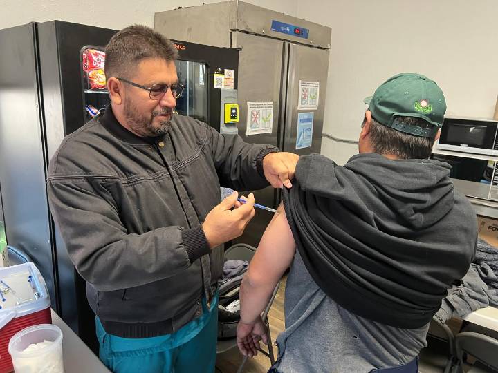 Anuncia Salud Municipal calendario de vacunación contra la influenza en oficinas del Ayuntamiento