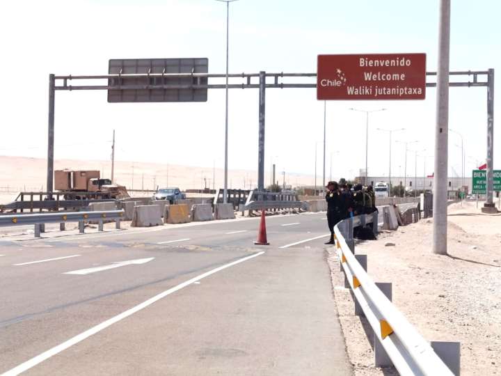 Tacna: fuerzas del orden refuerzan presencia en la frontera y ya no se avista a migrantes
