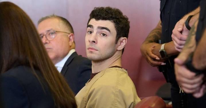 Luigi Mangione fights to exclude evidence from his trial in the killing of UnitedHealthcare's CEO