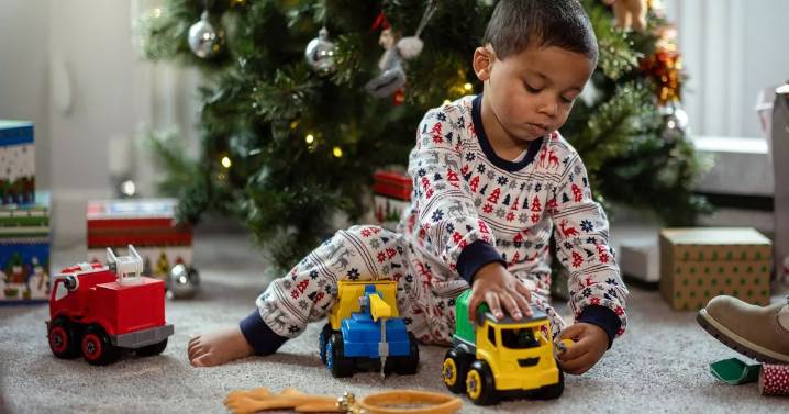 'I have 4 rules to make sure my December baby gets proper birthday celebration'