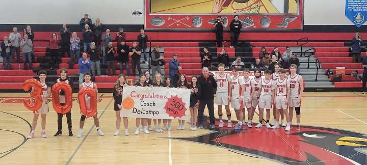 Flint-area prep boys basketball roundup: Dryden coach John DelCampo earns 300th win