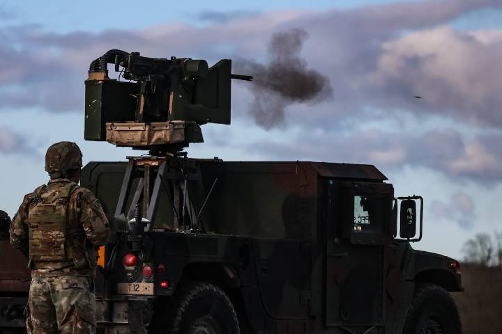 Miles de jóvenes de Alemania, ante el nuevo servicio militar: “Da la sensación de que se avecina una guerra, y eso da miedo”