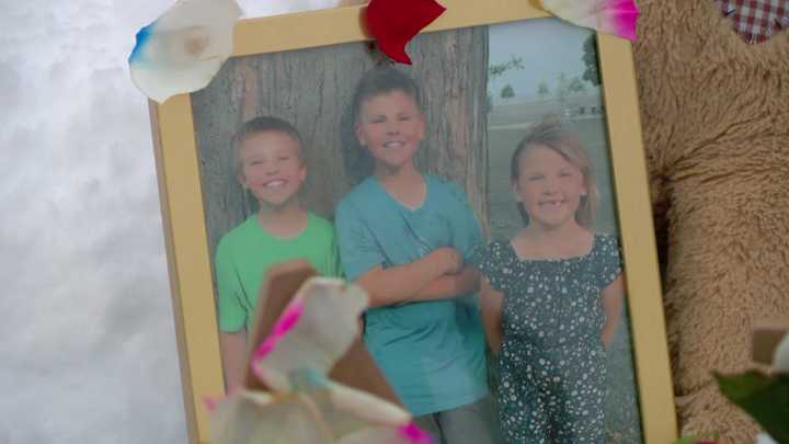 Funeral held for 3 kids killed in Thanksgiving Day fire in Kenosha