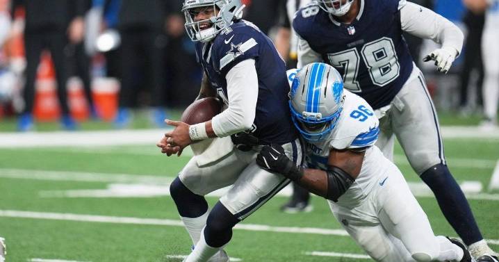 Cowboys regress in loss to Lions but try to focus on what's left of playoff hopes