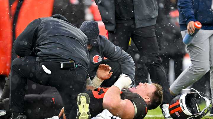 Cleveland Browns DE Alex Wright calls Ethan Pocic injury heartbreaking