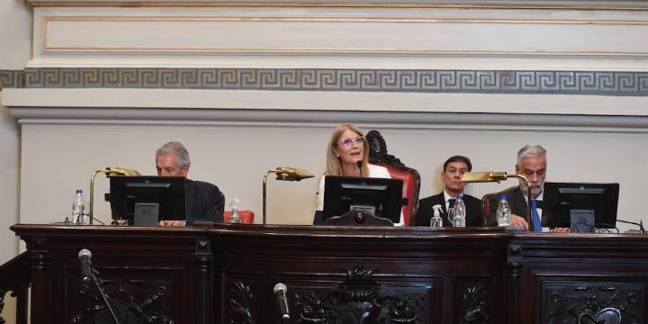 La designación de las autoridades en el Senado bonaerense abrió un nuevo frente de batalla entre CFK y Kicillof
