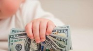 Cuentas Trump: "regalarían" a bebés mil dólares para ahorro🎦