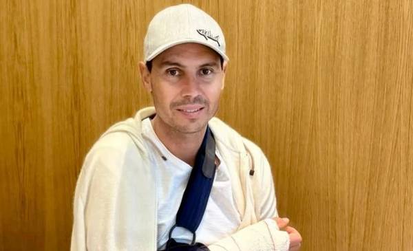 Nadal no se salva de las lesiones ni retirado: “Me parece que no podré jugar el Australian Open", bromeó