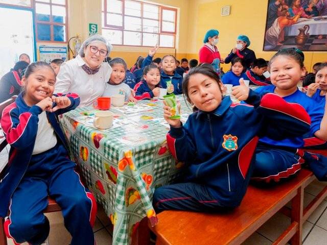 Programa Wasi Mikuna llega a más de 6 mil instituciones educativas públicas con operativo relámpago a nivel nacional