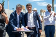El Gobernador Kcillof entregó viviendas en Bahía Blanca y recorrio obras del Plan Hídrico