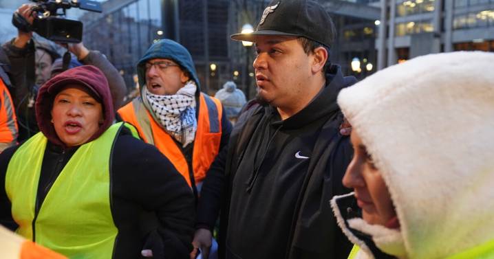 Judge blocks ICE from re‑detaining Abrego Garcia at immigration check‑in