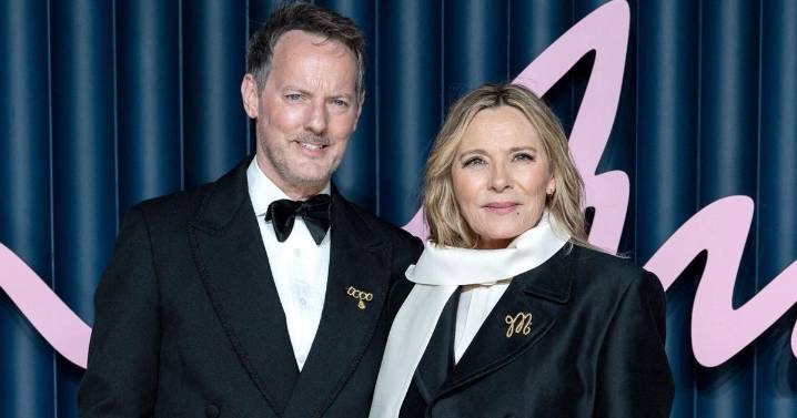 Kim Cattrall, ‘Sex and the City’ star, marries in small London ceremony