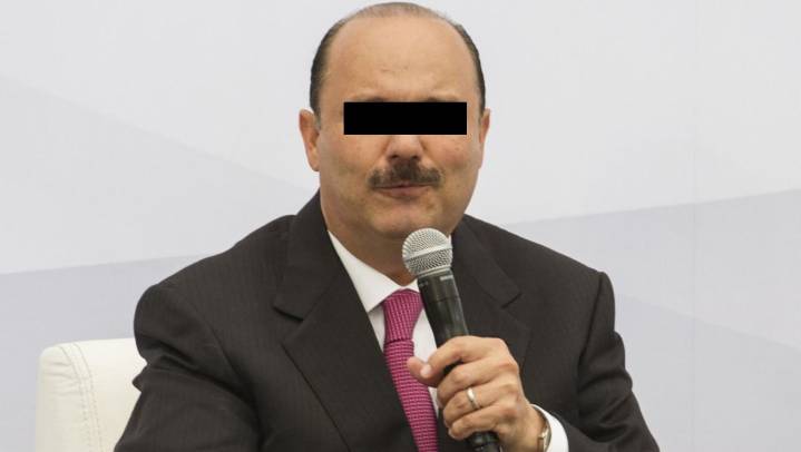 FGR acusa a César Duarte por desvío de recursos