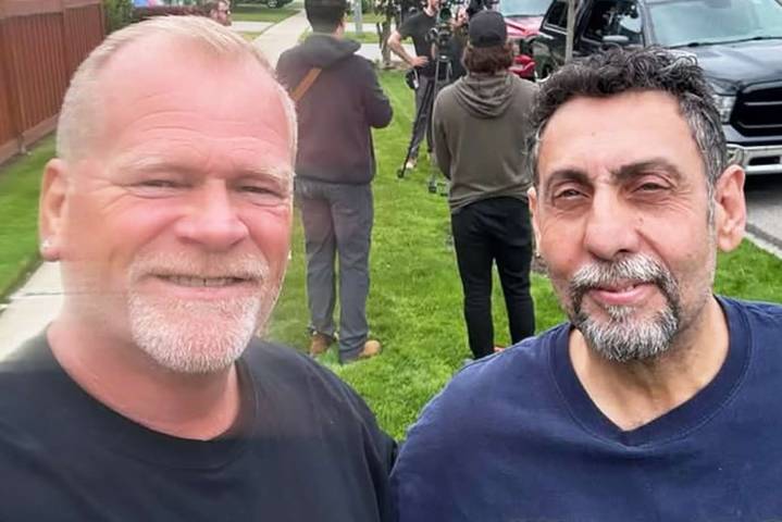 HGTV Star Frank Cozzolino Dies at 56 Following ‘Sudden’ Health Complications