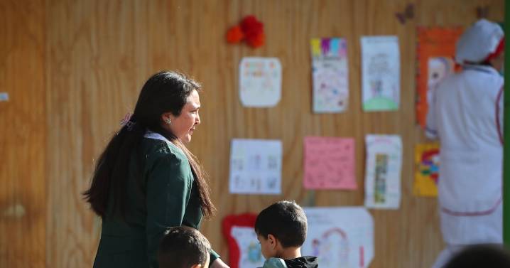 Últimos días para postular a jardines infantiles y salas cuna de Junji e Integra: cómo hacer el trámite online
