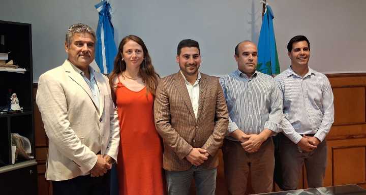 Cambios en el gabinete | Bustingorry a Gobierno y Coordinación y Burgos se suma a Turismo