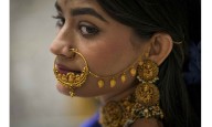 Gold falls Rs 600 to Rs 1,31,600/10g on muted global trends, rate