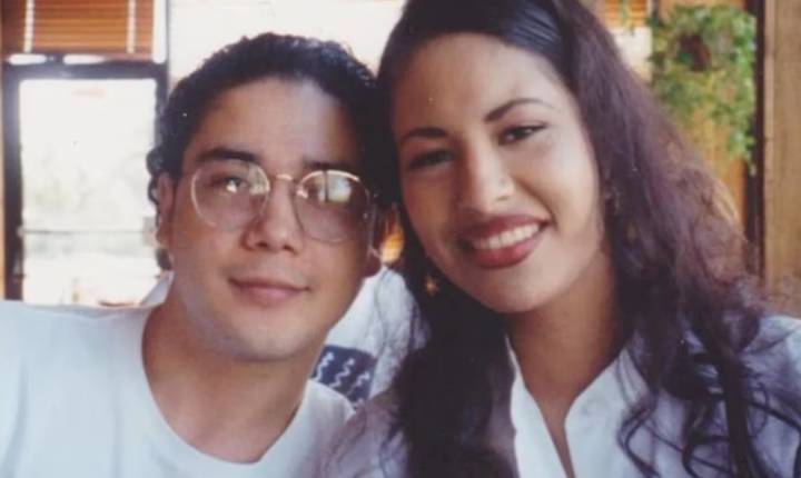 La boda secreta de Selena y Chris Pérez alejó a la cantante de su padre Abraham Quintanilla