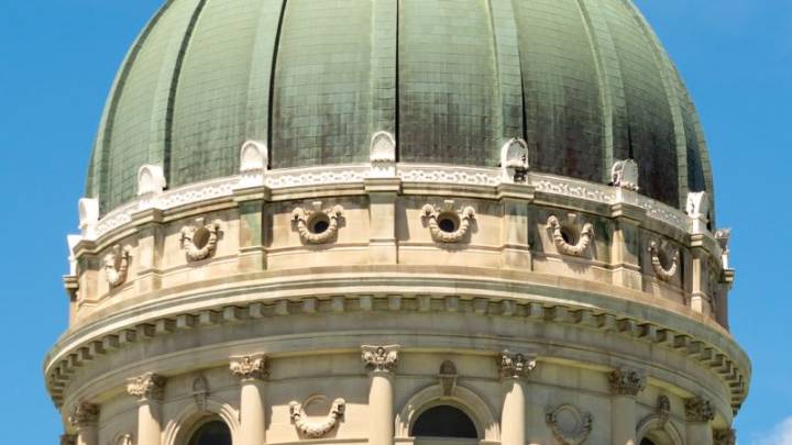 Some Indiana Republicans push back on redistricting pressure