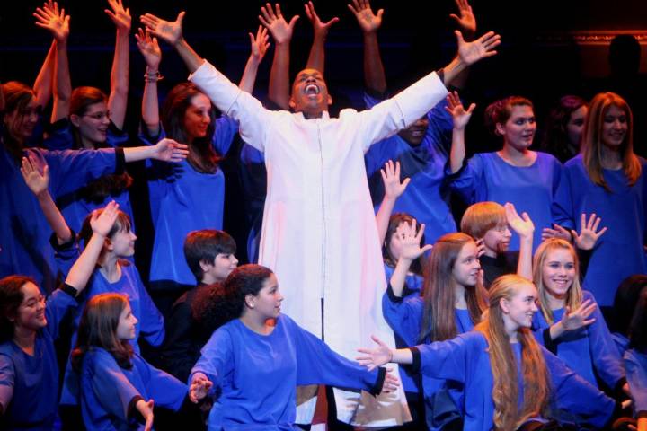 Famous Singer Killed, and His Son Is in Custody: Jubilant Sykes Was 71