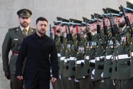 Investigan cinco drones militares detectados en la ruta del avión de Zelensky en su llegada a Dublín