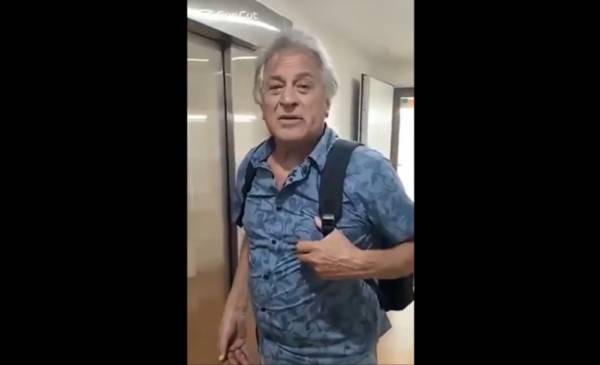 A los 75 años, el Pato Fillol rindió su primera materia tras volver al secundario