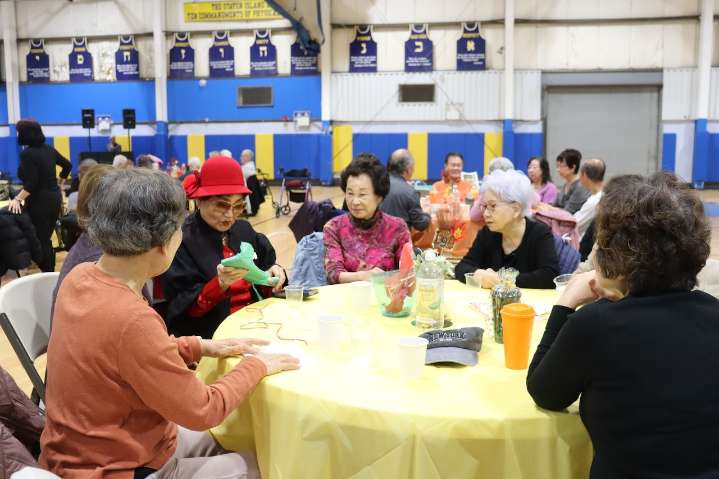 Staten Island JCC feeds 2,500 residents during Thanksgiving season