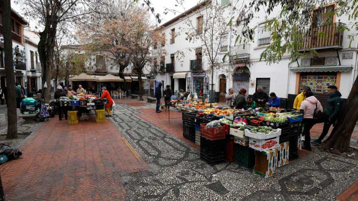 Tres plazas de visita obligada en el Albaicín