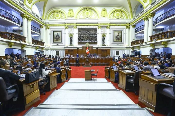 Congreso amplía plazo de Comisión de lucha contra el terrorismo y crimen organizado