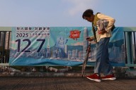 El grave incendio y falta de oposición ponen a prueba elecciones legislativas en Hong Kong