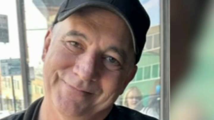 Family searches for missing Merrionette Park dad