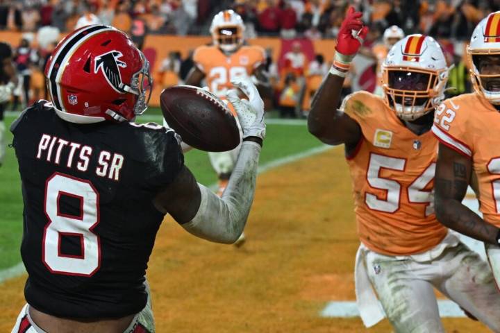 Pitts’ performance is most productive by NFL tight end since 1996, helps Falcons beat Bucs