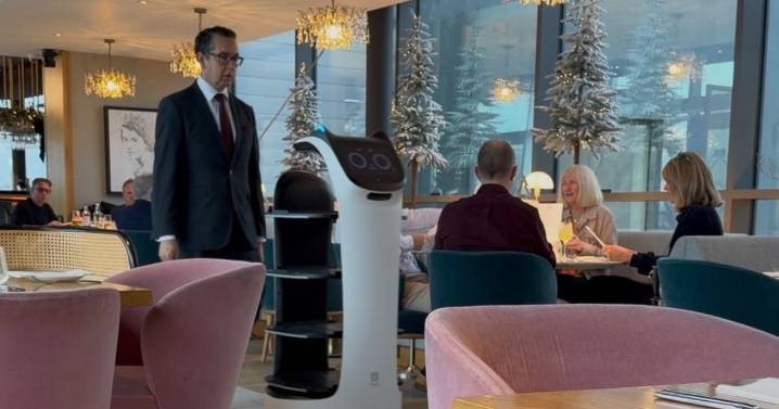 Top Cheltenham restaurant headed by Michelin-star chef employs robot waiter