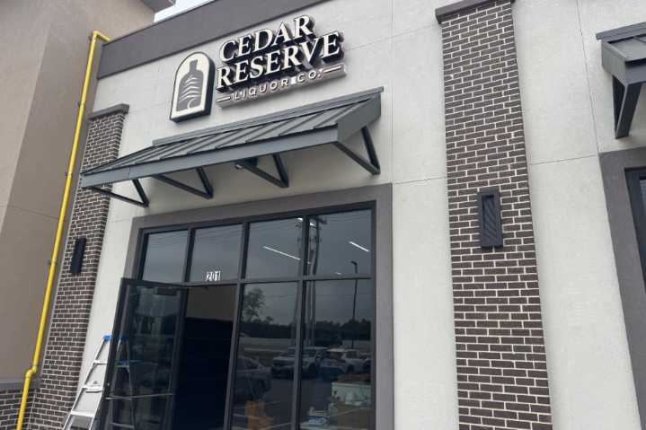 Cedar Reserve liquor store to open in ...