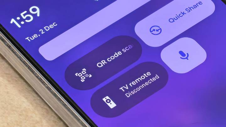 Android's new QR scanner UI is rolling out again after being pulled