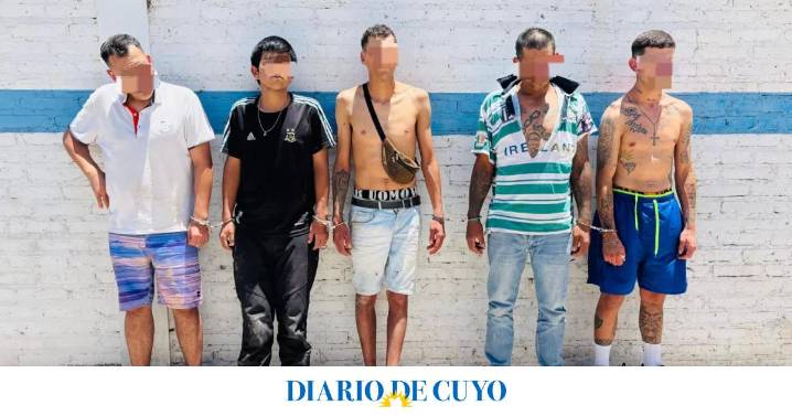 Cayeron cinco personas por el robo a una panadería: recuperaron una moto y un celular