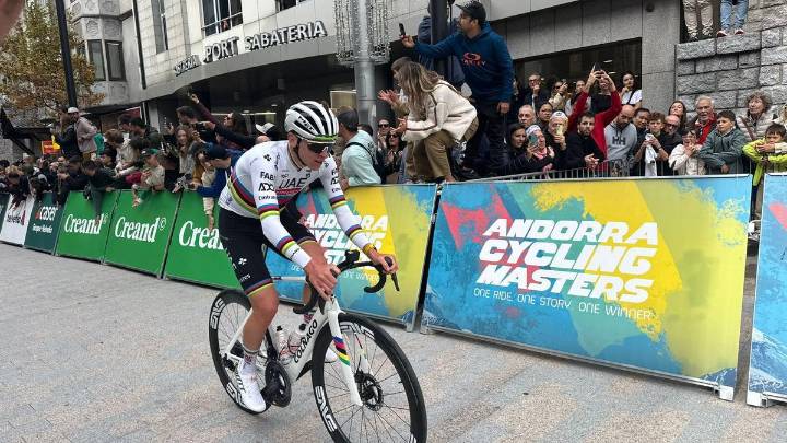 Pogacar preparará el Tour lejos de España