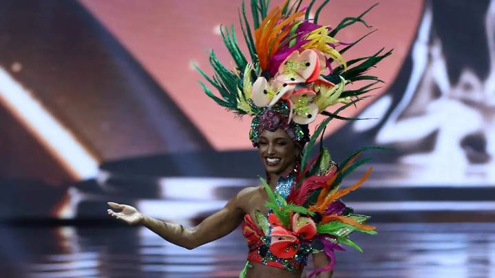 Miss Jamaica sufrió una hemorragia intracraneal tras caída del escenario en pasarela de Miss Universo