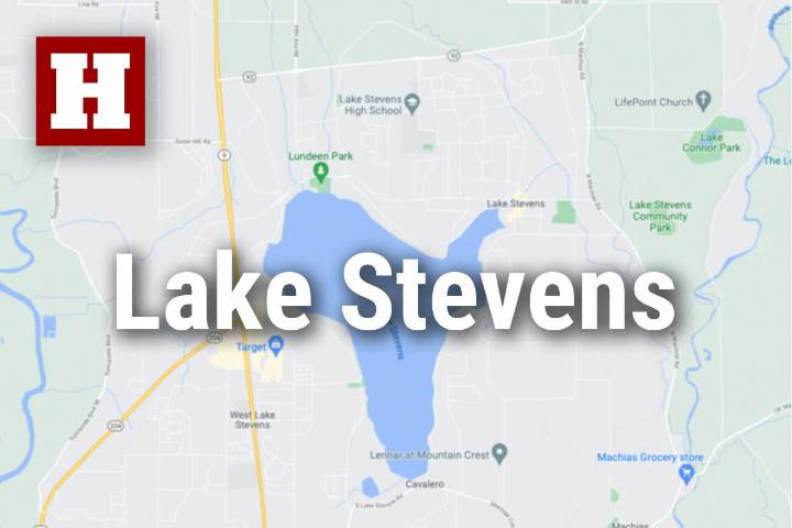 Deputies: Lake Stevens man robs convenience store with AK