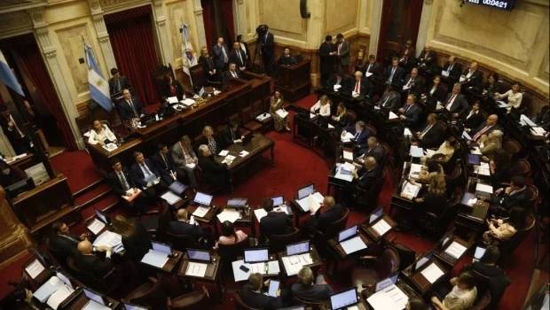 El Gobierno envía al Senado la reforma laboral y quiere un trámite exprés