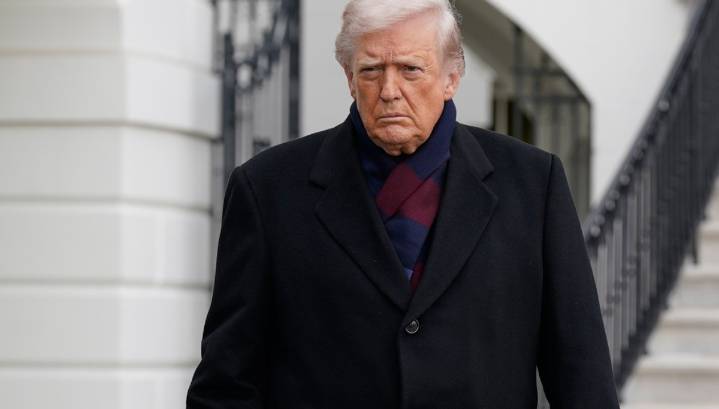 Trump promises 'serious retaliation' after ISIS kills three Americans