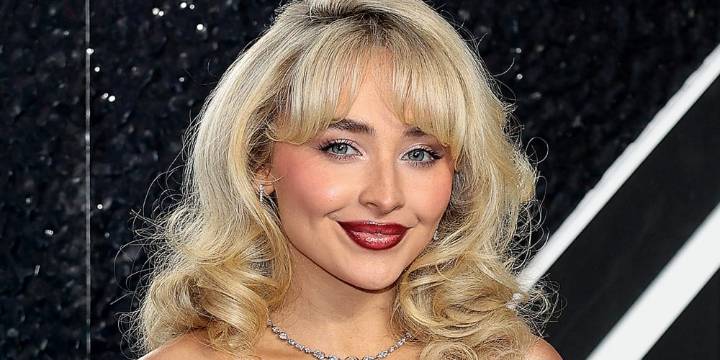 White House Uses Sabrina Carpenter’s ‘Juno’ to Mock ICE Arrests | Donald Trump, ICE, Politics, Sabrina Carpenter 