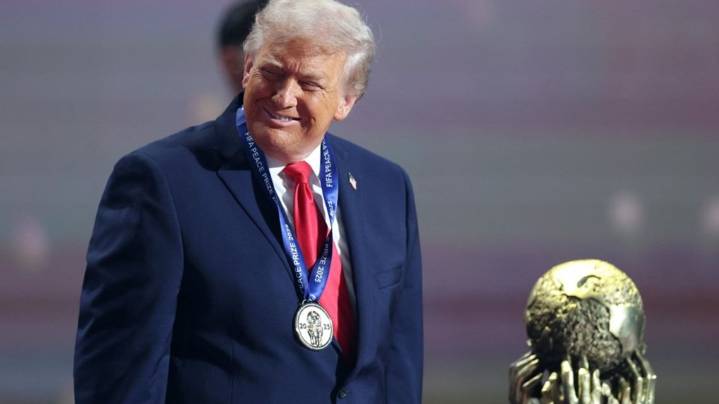 Con injerencias, amenazas y castigos, Trump reformula su “patio trasero”