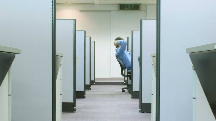 AI is more likely to cause a labor shortage